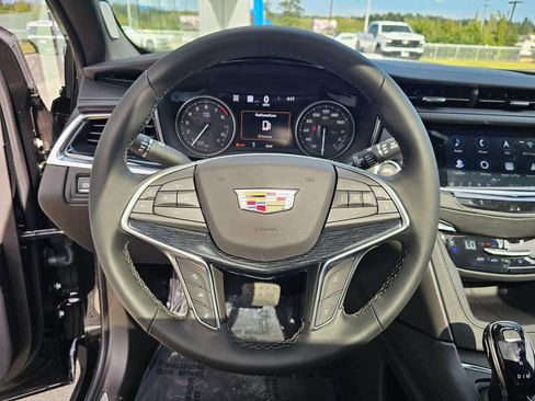 New 2026 Cadillac XT5 Premium Luxury w/ Driver Assist Package AWD/4WD image 25