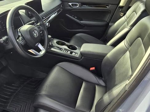Used 2024 Honda Civic Touring image 15