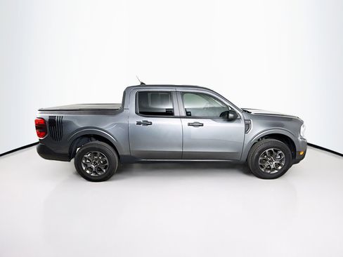 Used 2024 Ford Maverick XLT image 2