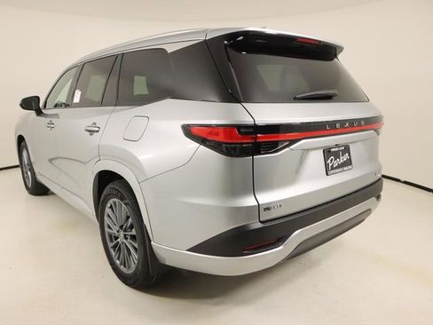 New 2026 Lexus TX 350 AWD image 2