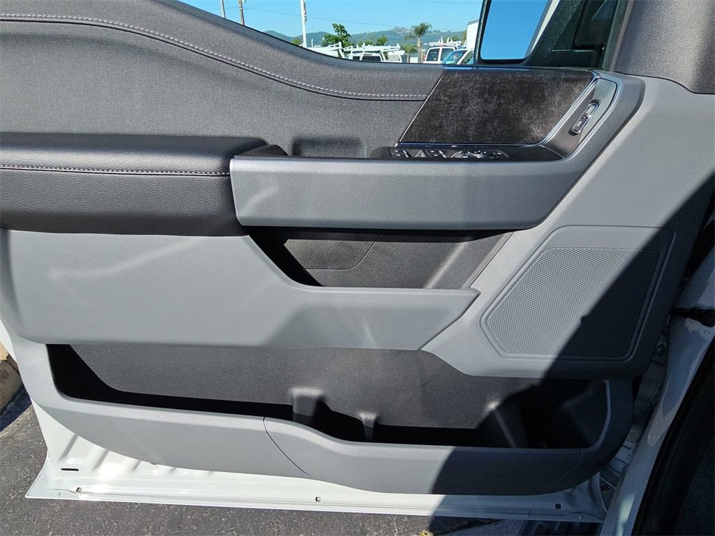 Used 2023 Ford F150 Lightning XLT AWD/4WD image 22
