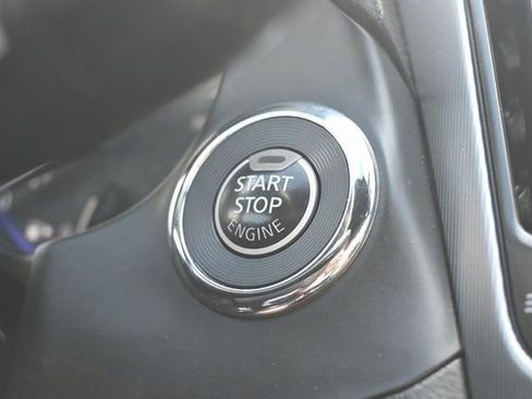 Used 2018 INFINITI Q60 3.0t Luxe image 30