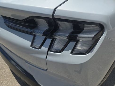 Used 2022 Ford Mustang Mach-E Premium RWD image 7