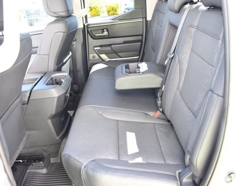 Used 2023 Toyota Tundra Limited AWD/4WD image 23