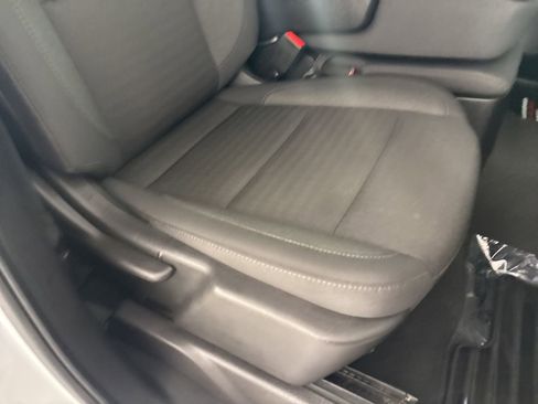 Used 2025 Chevrolet Silverado 1500 LT image 27