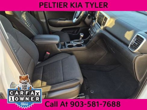 Certified 2022 Kia Sportage LX w/ LX FWD Value Edition Package image 10