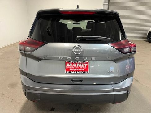Used 2024 Nissan Rogue S AWD/4WD image 4