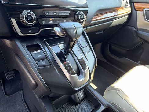 Used 2018 Honda CR-V Touring image 13