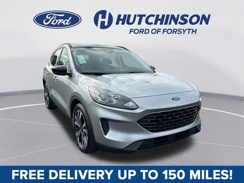 Certified 2022 Ford Escape SE w/ SE Sport Appearance Package image 1