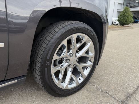Used 2016 GMC Yukon Denali w/ Open Road Package AWD/4WD image 21