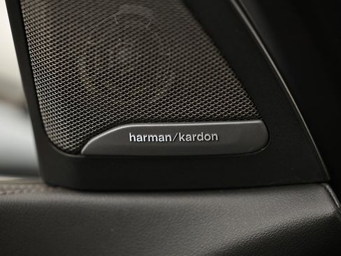 Used 2023 BMW X7 xDrive40i image 18