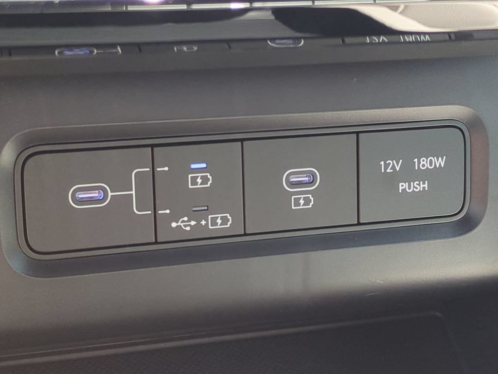 New 2026 Hyundai Tucson Limited FWD image 28