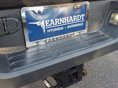 Used 2024 Toyota Tacoma SR image 11