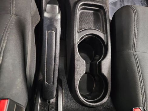 Used 2012 Jeep Wrangler Sport image 15