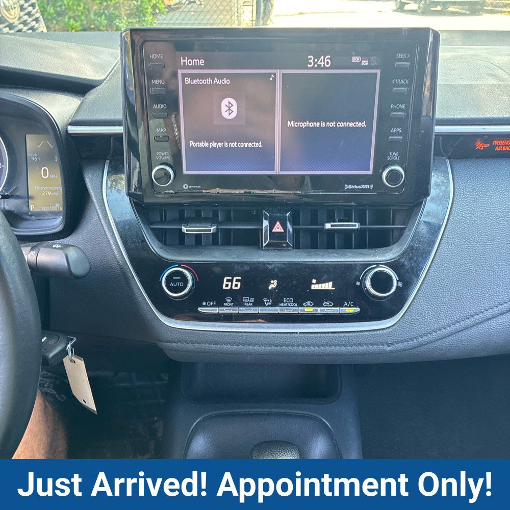 Used 2022 Toyota Corolla SE FWD image 9