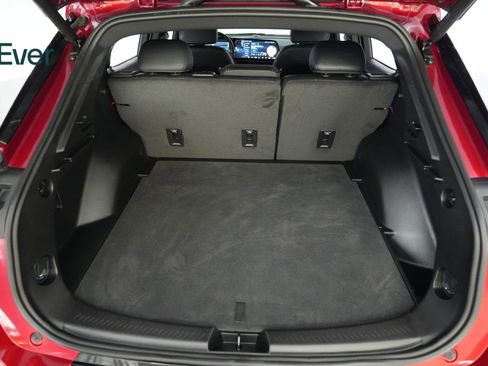 Used 2024 Chevrolet Equinox EV RS FWD image 8