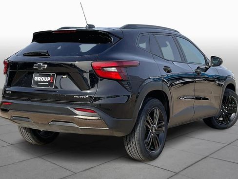 Used 2024 Chevrolet Trax ACTIV w/ Sunroof Package image 14