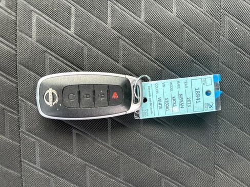 Used 2023 Nissan Kicks SV image 31