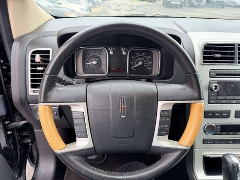 Used 2010 Lincoln MKX 2WD image 12