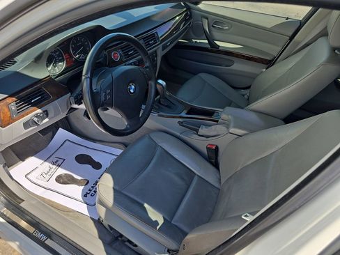 Used 2009 BMW 328i xDrive Sedan image 13