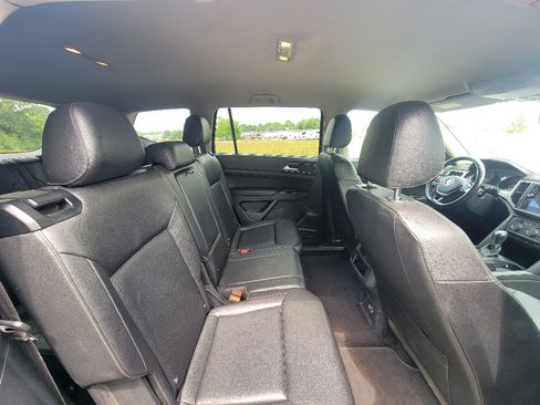 Used 2018 Volkswagen Atlas SE FWD image 31