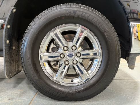 Used 2025 Ford F150 XLT w/ Equipment Group 301A Standard image 8