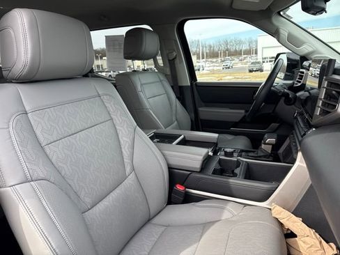 Used 2024 Toyota Tundra Limited image 13