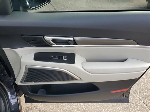 New 2025 Kia Telluride S image 10