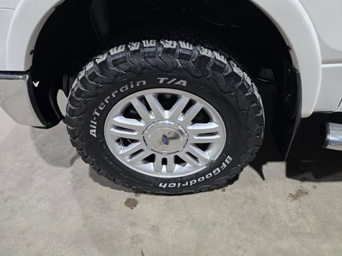 Used 2012 Ford F150 Lariat w/ Lariat Plus Pkg AWD/4WD image 25