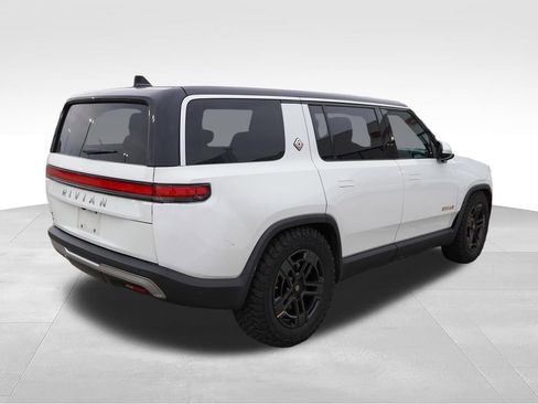Used 2023 Rivian R1S Adventure AWD/4WD image 3