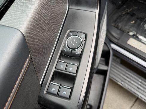 Used 2022 Ford F150 Platinum w/ Equipment Group 701A High image 13