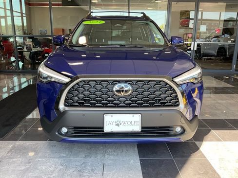 Certified 2023 Toyota Corolla Cross XLE w/ Convenience Package AWD/4WD image 2