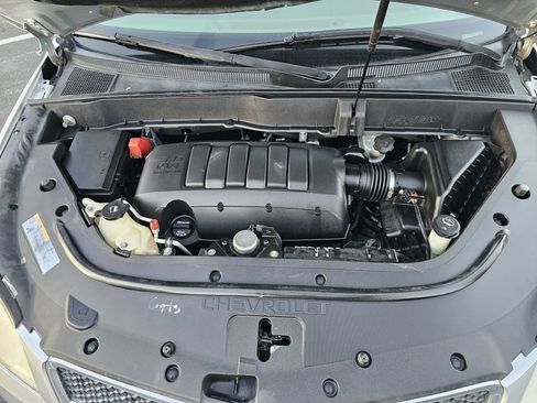 Used 2012 Chevrolet Traverse LT w/ All-Star Edition image 23