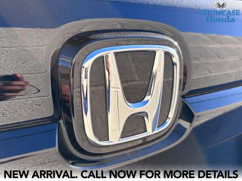 Used 2025 Honda Passport TrailSport image 11