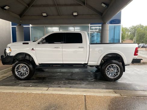 Used 2020 RAM 2500 Laramie AWD/4WD image 4