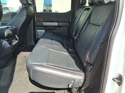 Used 2021 Ford F150 Lariat w/ Equipment Group 502A High image 8