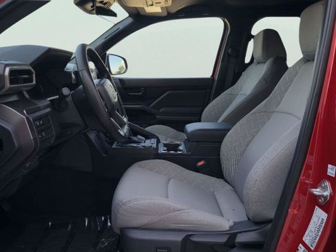 Used 2025 Toyota Tacoma SR5 RWD image 13