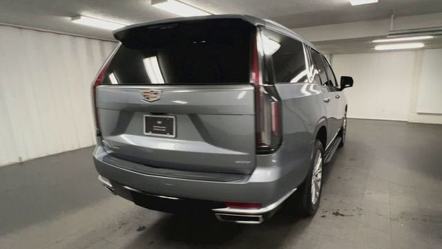 Certified 2023 Cadillac Escalade Premium Luxury AWD/4WD image 8