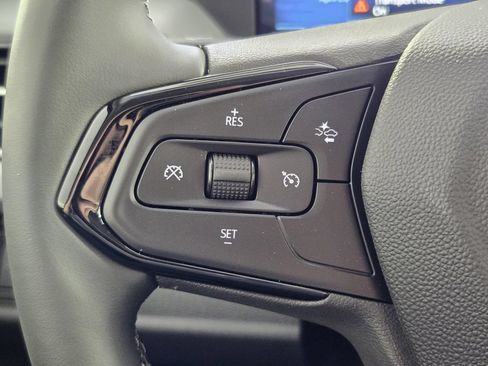 New 2027 Chevrolet Bolt LT w/ Comfort Package FWD image 30