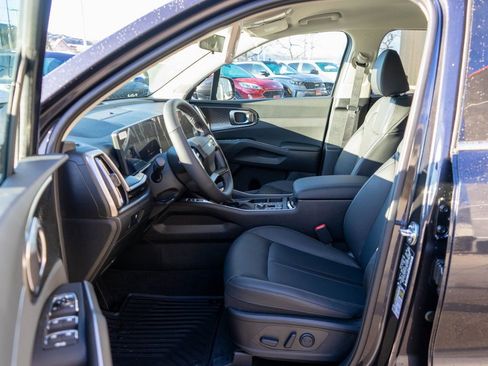 New 2026 Kia Sorento S image 11