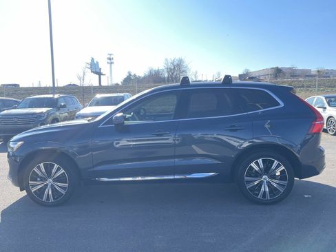 Used 2023 Volvo XC60 B5 Ultimate w/ Climate Package image 4