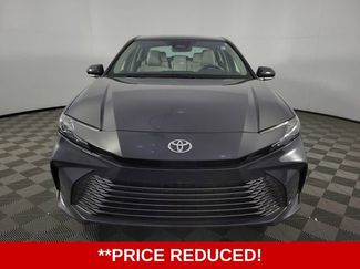 Used 2025 Toyota Camry XLE FWD video 2