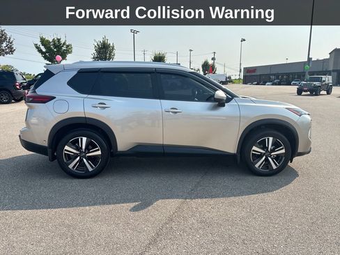 Used 2024 Nissan Rogue SL w/ SL Premium Package AWD/4WD image 8