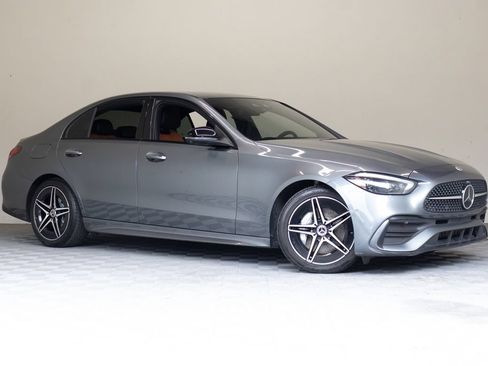 Used 2024 Mercedes-Benz C 300 Sedan image 2