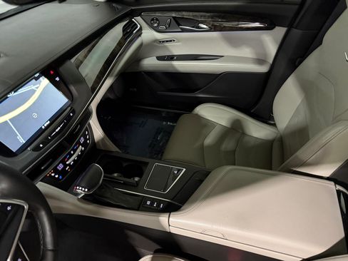 Used 2018 Cadillac CT6 Luxury AWD/4WD image 19