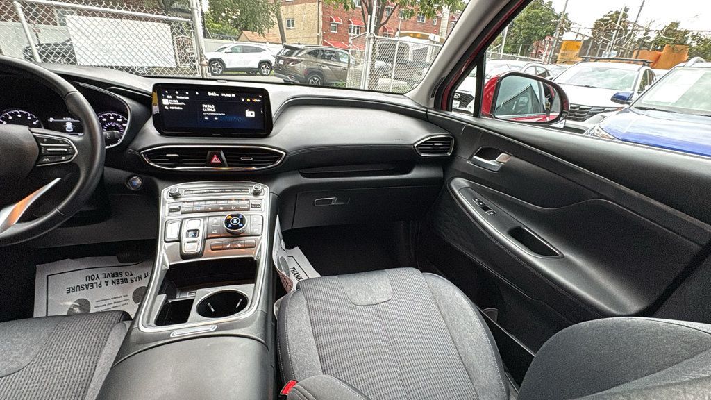 Used 2023 Hyundai Santa Fe SEL AWD/4WD image 25