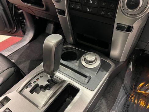 Used 2013 Toyota 4Runner Limited image 35