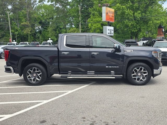 Used 2022 GMC Sierra 1500 SLT AWD/4WD image 6