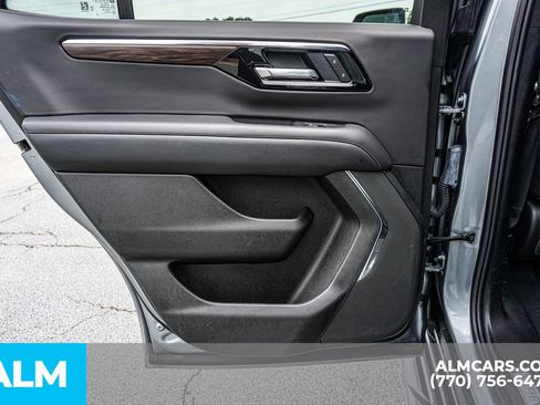 Used 2025 Chevrolet Tahoe LT AWD/4WD image 55