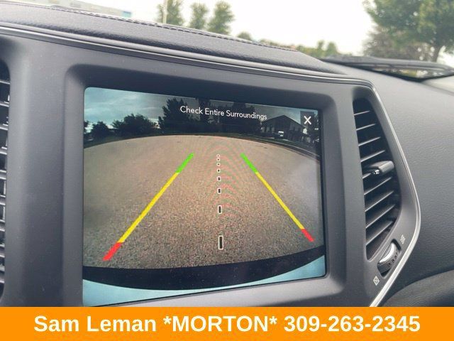 Used 2023 Jeep Cherokee Altitude Lux w/ Lux Elite Package AWD/4WD image 11